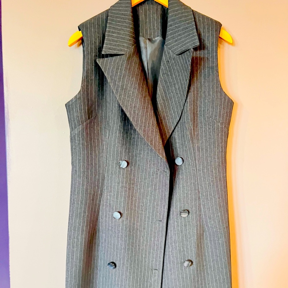 Women long vest.